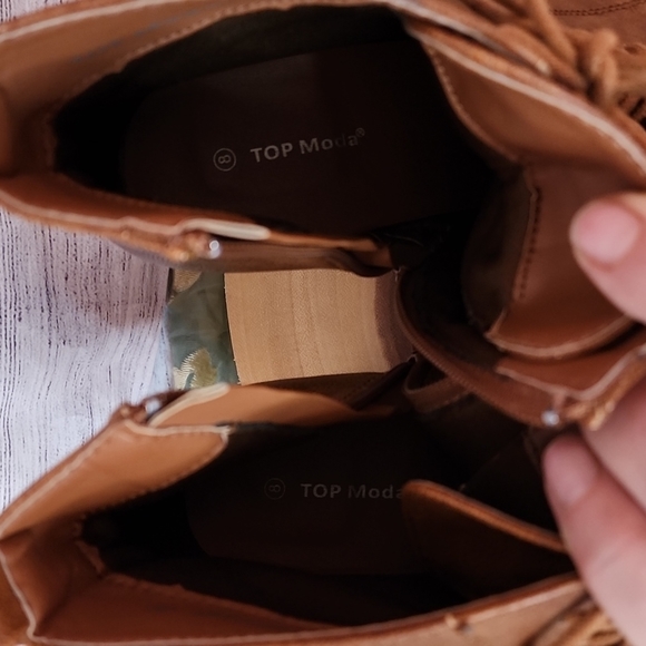 Top Moda booties. Lace up zip sides 3" heel - Picture 6 of 8